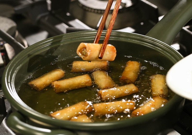 Cách làm chả giò hải sản tại nhà