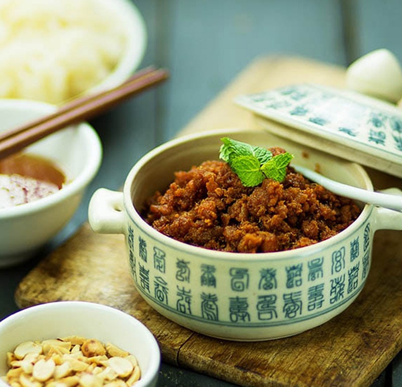 Thịt chưng mắm tép
