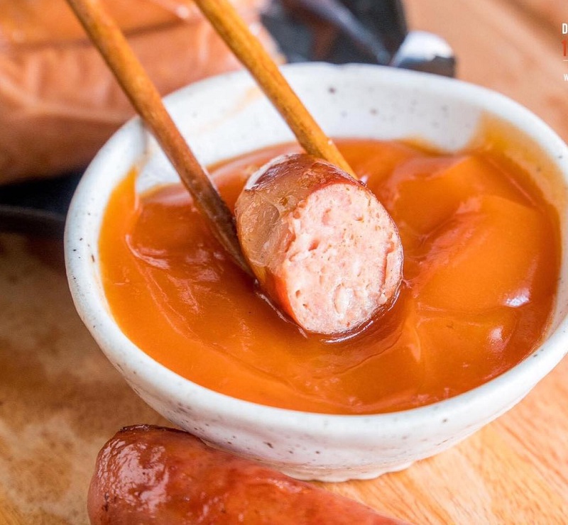 Xúc xích bò Hà Nội